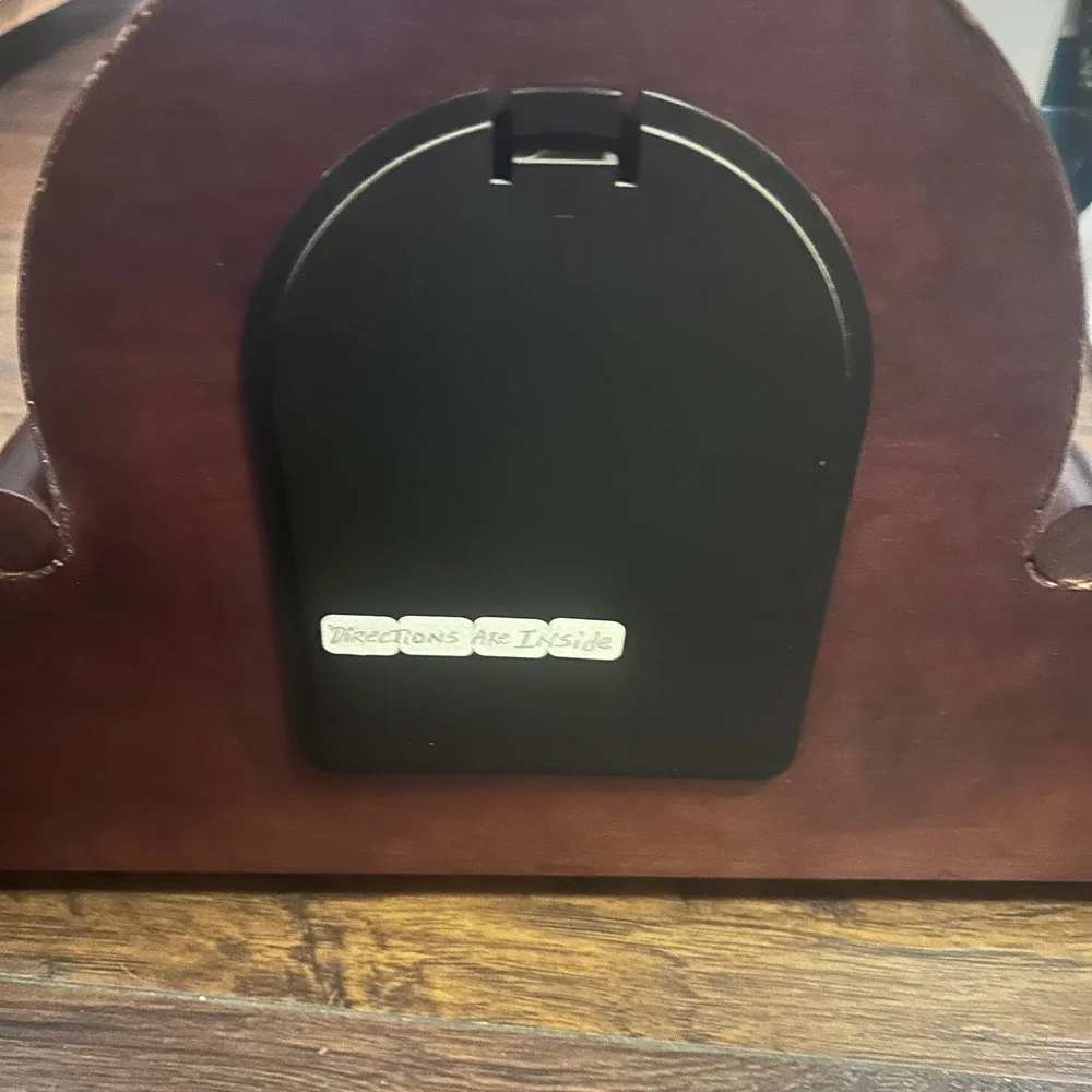 Daniel Dakota Westminster Chime Table Clock Burgundy Wood Finish‎ Decor